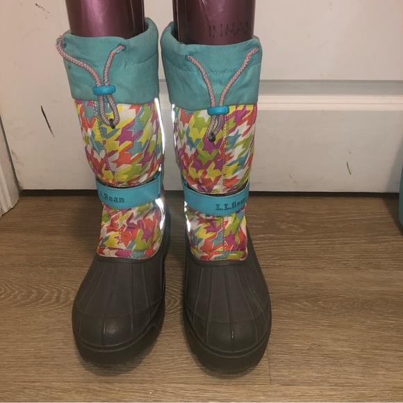 Ll Bean youth winter snow boots size 5 - Picture 2 of 7